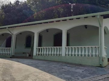 Frente e Avarandada