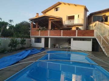 �rea da piscina