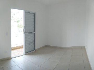 Dormit�rio com Sacada