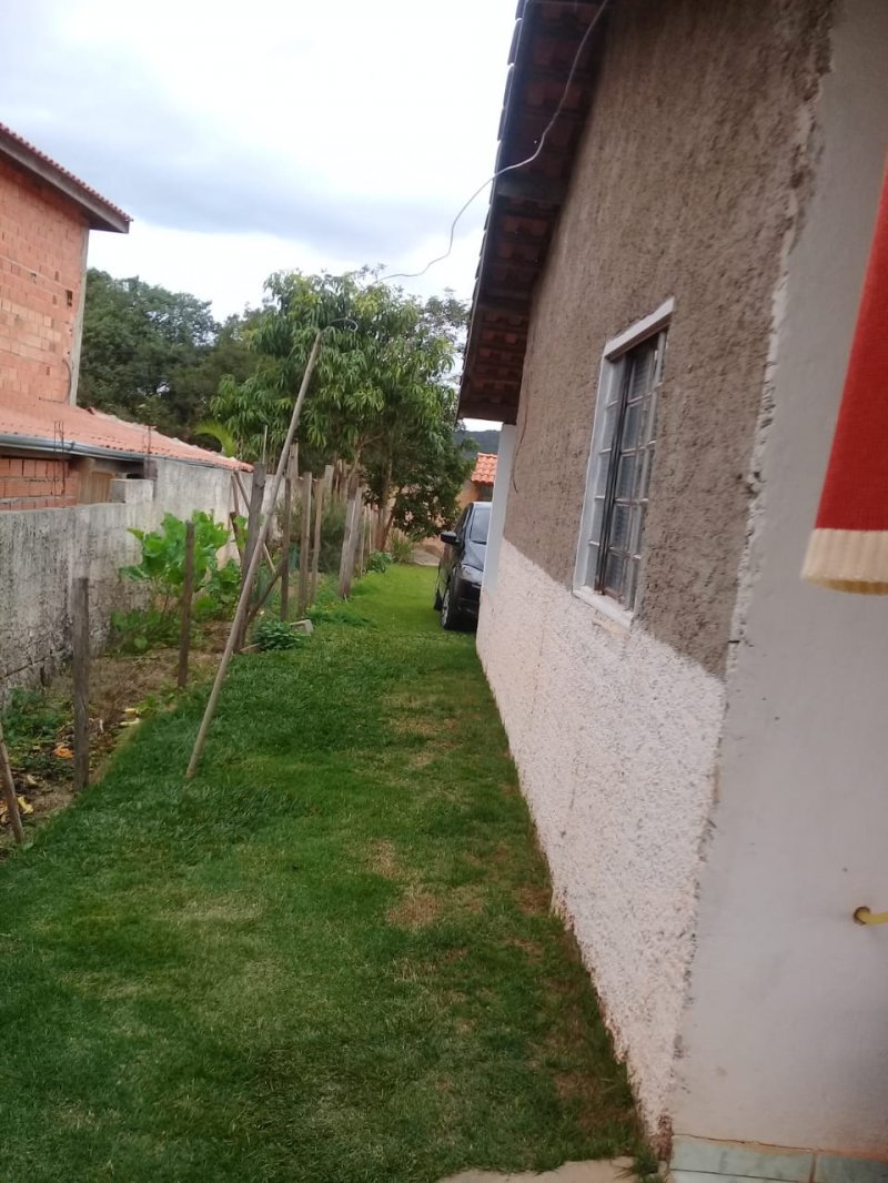 Lateral da casa