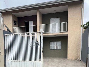 Casa em Lan�amento