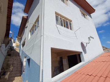 Casa � Venda