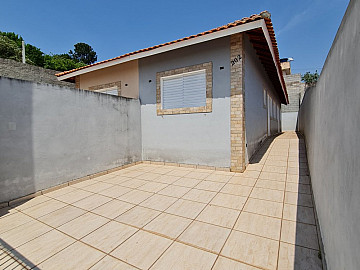 Casa em Lan�amento