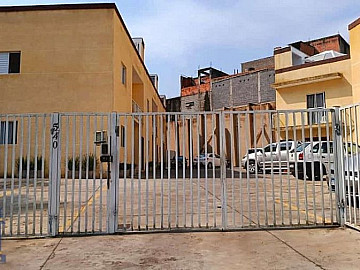 Casa em Lan�amento